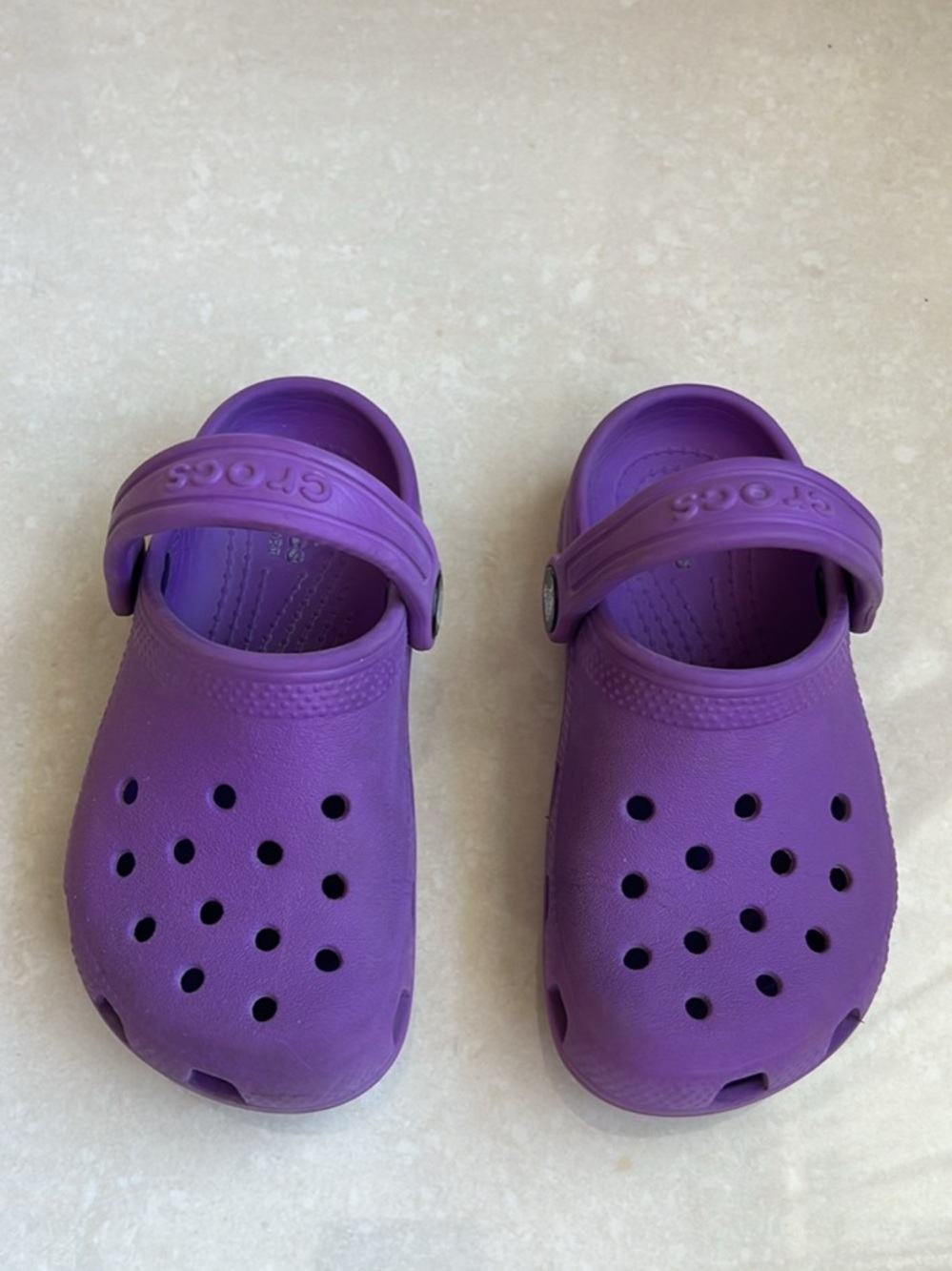 CROCS Kids Purple .size C8/9
